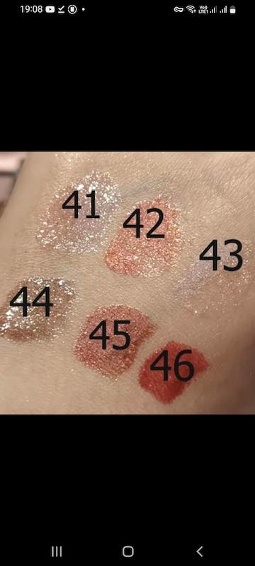 برق لب کیکو میلانو شماره ۴۴ (KIKO Milano 3D Hydra Lipgloss