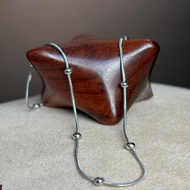 گردنبند ماری گوی دار