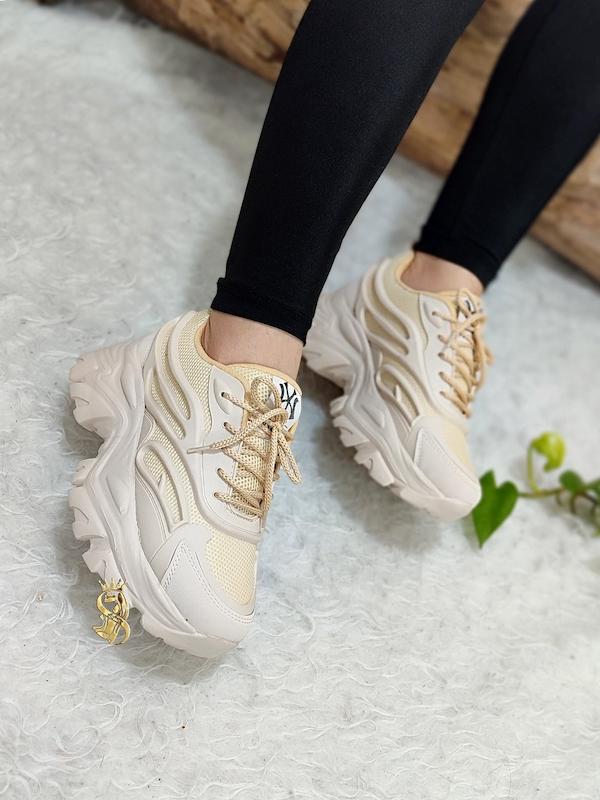   👟 کتونی لژ دار طبی مدل فشن پختی 😍