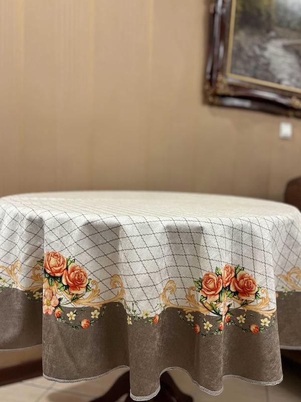 رومیزی گردطرح گل