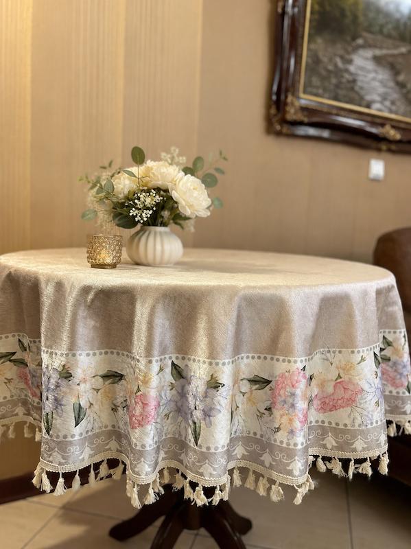 رومیزی گرد طرح گل