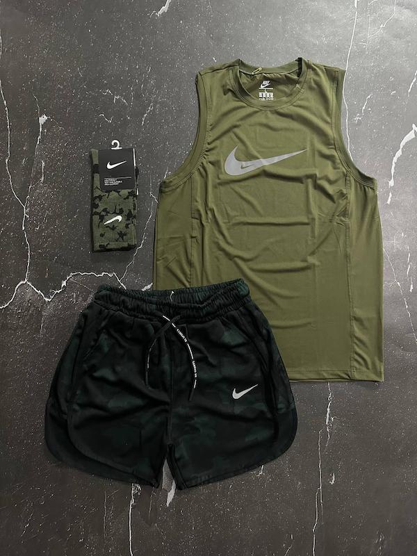 پکیج کد S2719 شامل رکابی حلقه ای + شلوارک + جوراب با تم یشمی