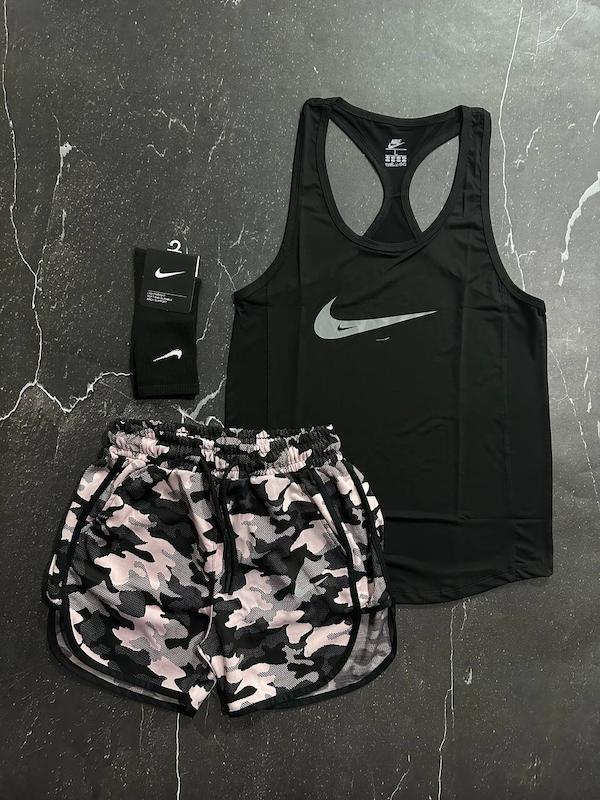 پکیج کد S2720   شامل رکابی + شلوارک + جوراب با تم مشکی