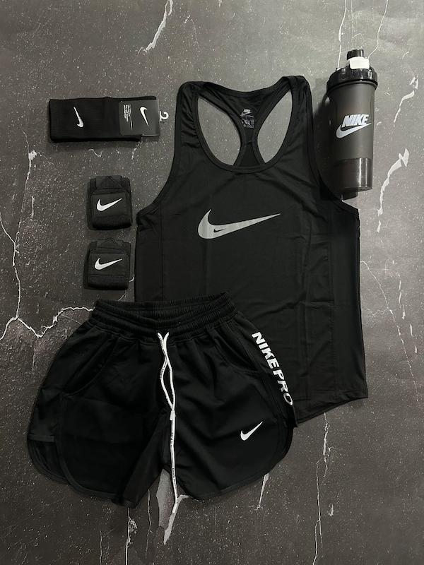 پکیج کد E1779 شامل رکابی + شلوارک + جوراب ساقدار + شیکر دو تیکه + مچ بند چسب نانو با تم مشکی 🖤🔥