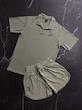 پکیج کد S2798 شامل تیشرت یقه دار + شلوارک با تم کرمی