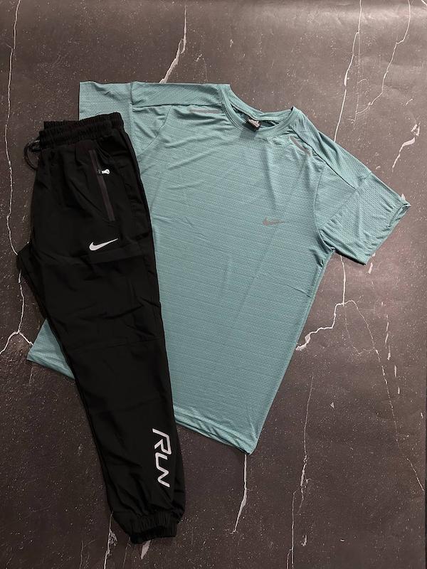 پکیج کد S2829 شامل تیشرت + شلوار با تم سبز پاستیلی