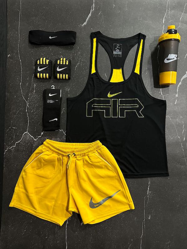 پکیج کد E1833 شامل رکابی قهرمانی + شلوارک غواصی + جوراب ساقدار + شیکر دو تیکه + مچ بند چسب نانو + هدبند با تم مشکی زرد 💛🖤