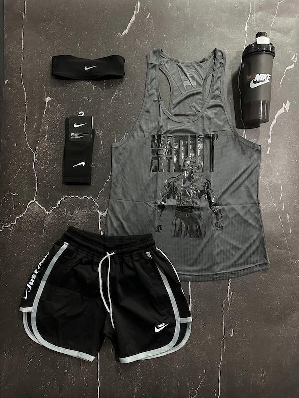 پکیج کد E1853 شامل رکابی قهرمانی + شلوارک غواصی + جوراب ساقدار + شیکر دو تیکه + هدبند با تم طوسی مشکی 🖤🔥