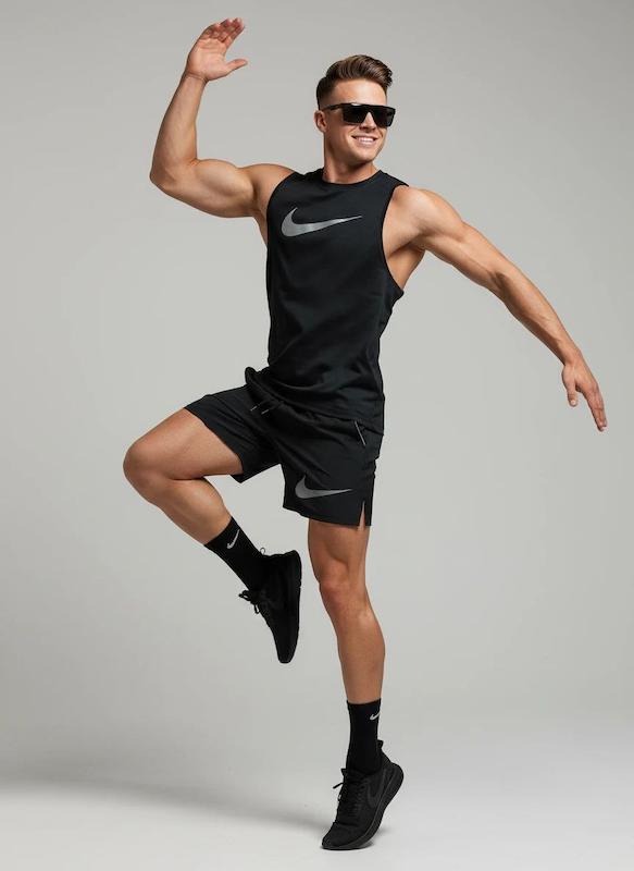 پکیج کد S2909 شامل رکابی حلقه ای + شلوارک + جوراب با تم مشکی