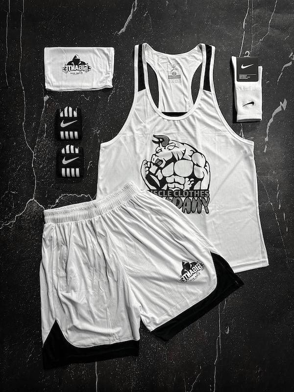 پکیج کد E1881 شامل رکابی قهرمانی + شلوارک + اسکارف + مچ بند چسب نانو + جوراب ساقدار با تم سفید مشکی 🖤😎 