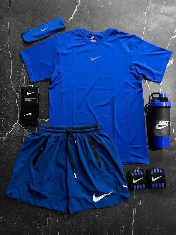 پکیج کد E1965 شامل تیشرت + شلوارک + هدبند + شیکر دو تیکه + مچ بند چسب نانو + جوراب با تم آبی 💙🔥