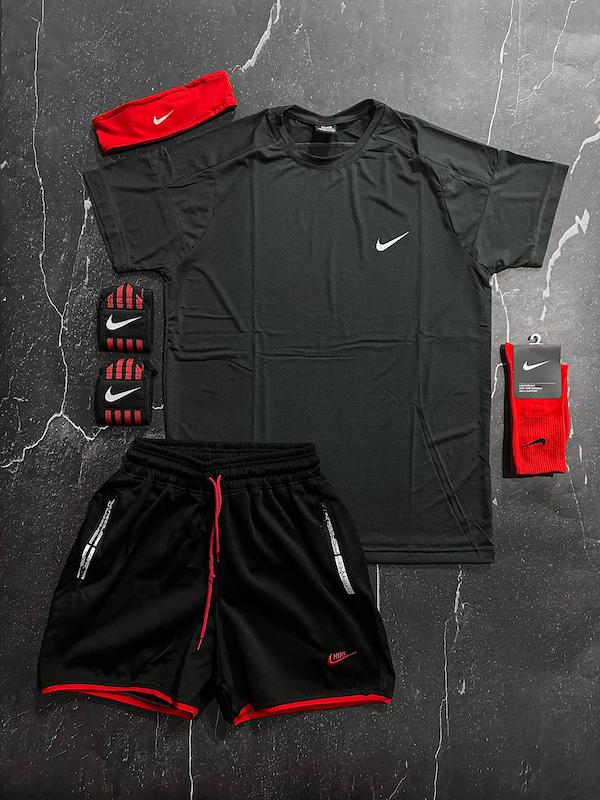 پکیج کد E1974 شامل تیشرت + شلوارک + هدبند + مچ بند چسب نانو + جوراب ساقدار با تم نوک مدادی مشکی 🖤🔥