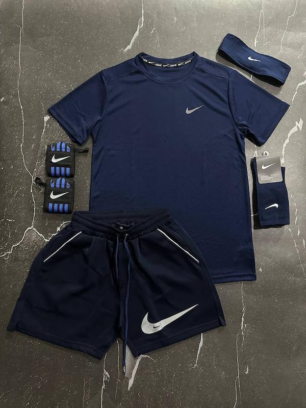 پکیج کد S3121 شامل تیشرت + شلوارک + هدبند + مچبند چسب نانو + جوراب ساقدار با تم سرمه ای