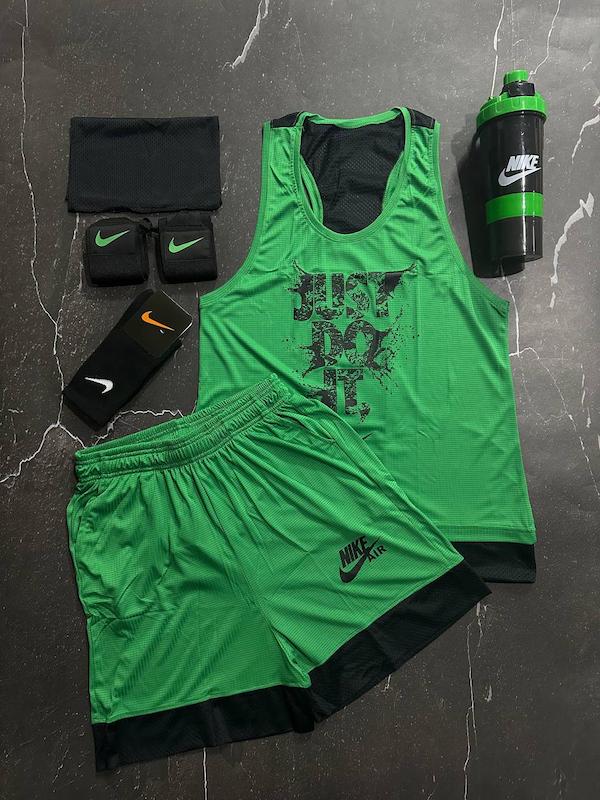 پکیج کد S3141 شامل رکابی قهرمانی + شلوارک + اسکارف + شیکر دو تیکه + مچبند چسب نانو + جوراب ساقدار با تم سبز مشکی