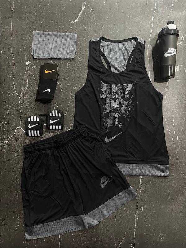 پکیج کد S3156 شامل رکابی قهرمانی + شلوارک + اسکارف + شیکر دو تیکه + مچبند چسب نانو + جوراب ساقدار با تم مشکی نوک مدادی