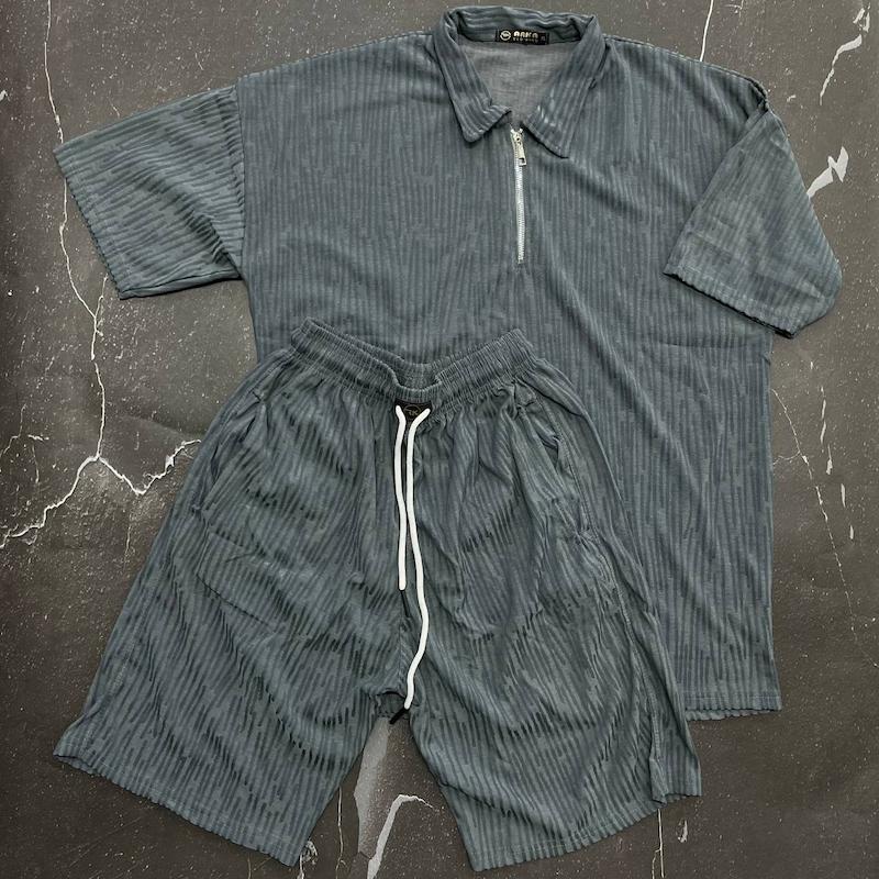تیشرت نیم زیپ شلوارک با رنگ طوسی حراجی - XL