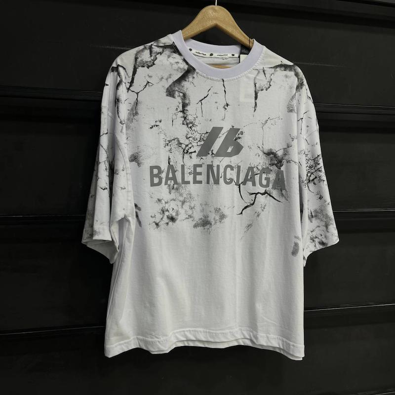 تیشرت Balenciaga پارچه دو نخ با رنگ سفید تک سایز حراجی - L