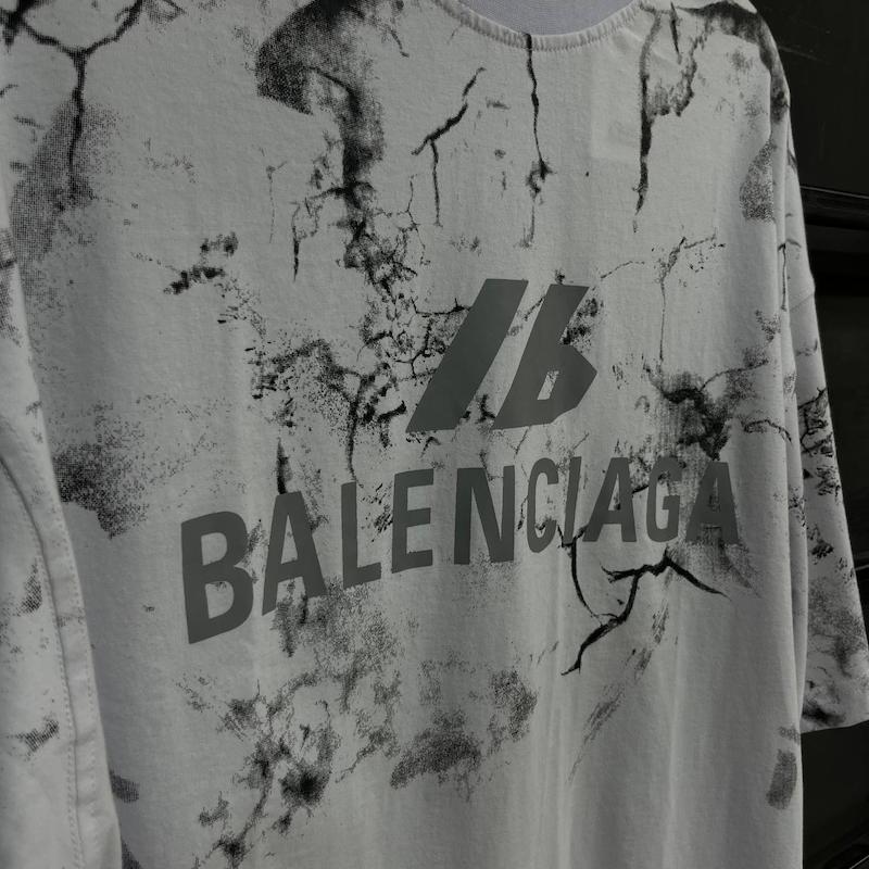 تیشرت Balenciaga پارچه دو نخ با رنگ سفید تک سایز حراجی - L