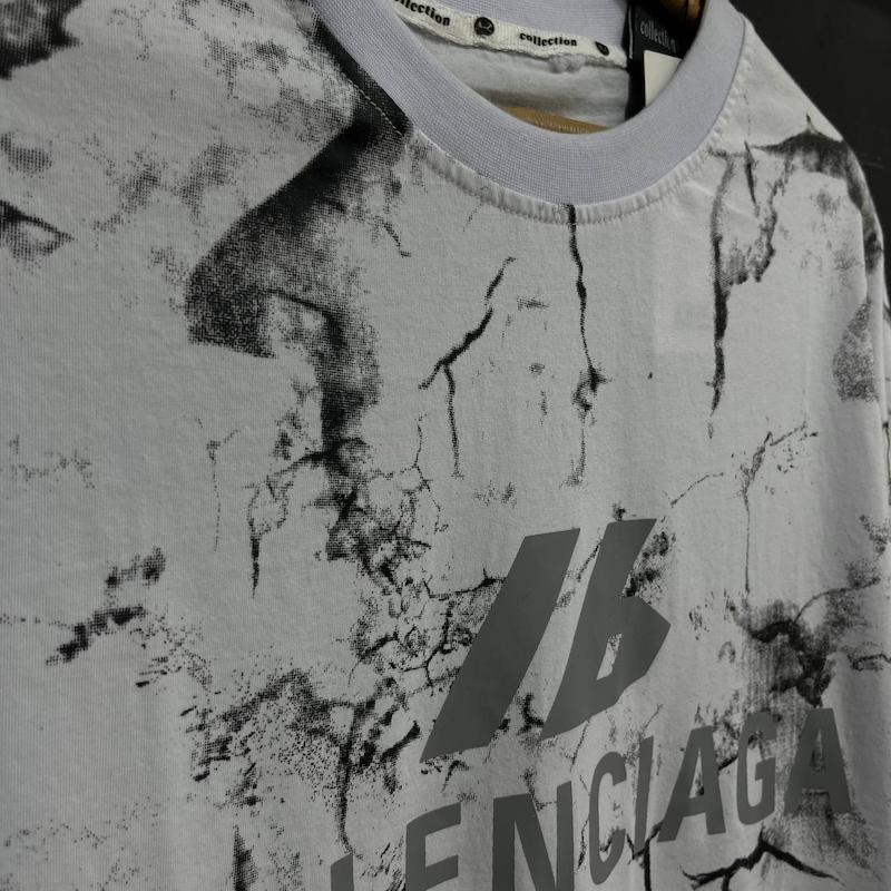 تیشرت Balenciaga پارچه دو نخ با رنگ سفید تک سایز حراجی - L