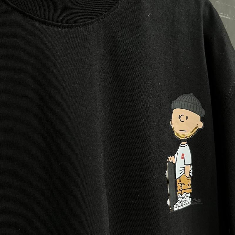 تیشرت snoopy پارچه دو نخ با رنگ مشکی تک سایز حراجی - L
