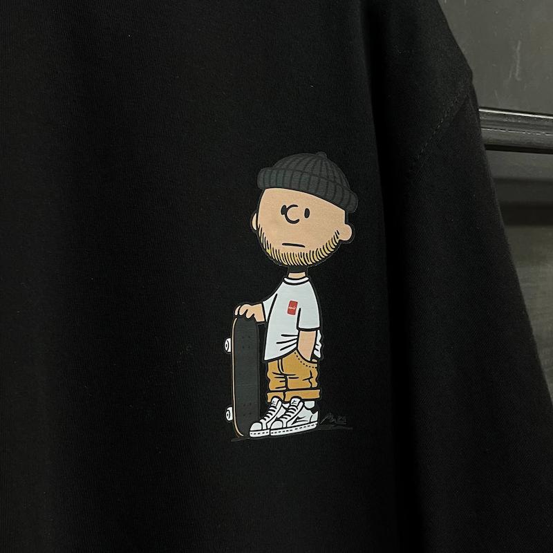 تیشرت snoopy پارچه دو نخ با رنگ مشکی تک سایز حراجی - L