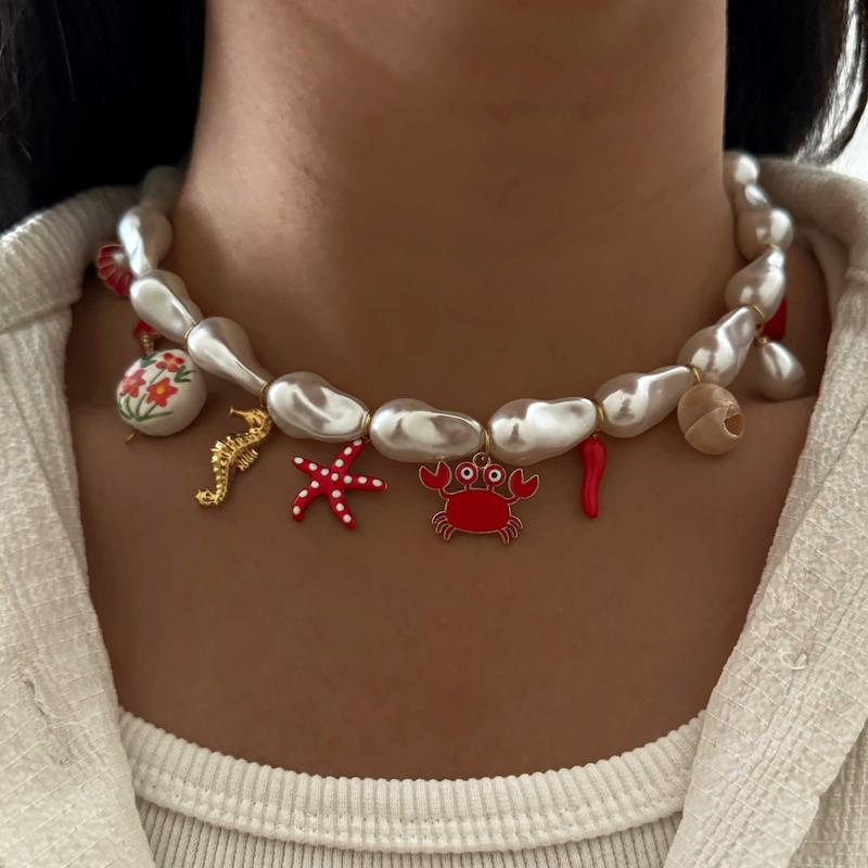 گردنبند چارم دار مروارید باروک