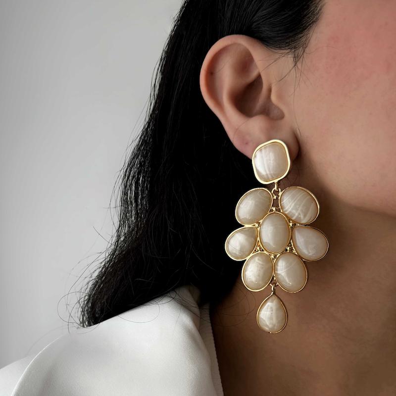 گوشواره سنگ رزین خوشه ای