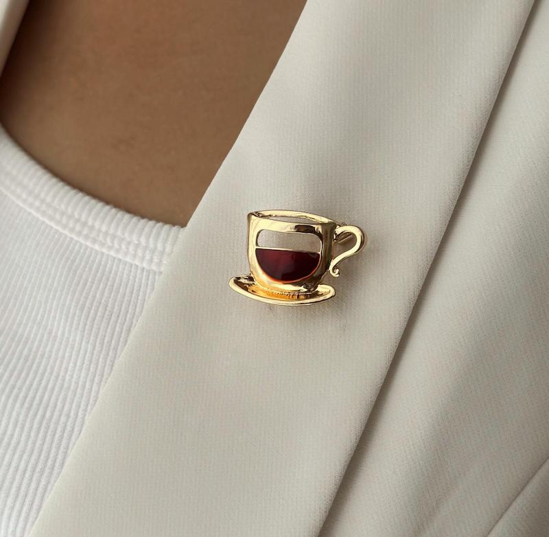 گل سینه فنجون چای