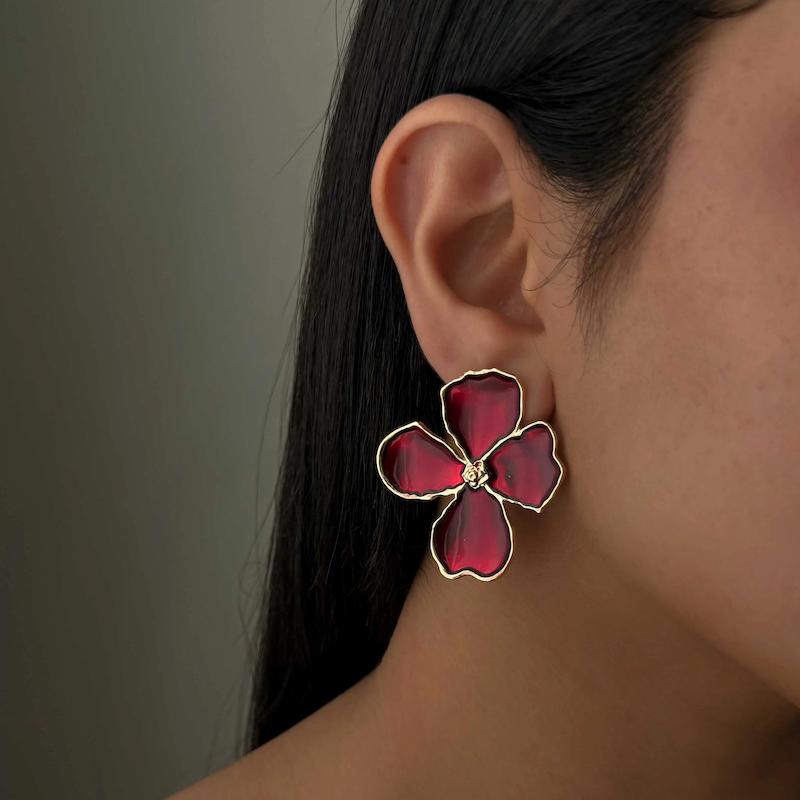 گوشواره گل چهار برگ چری