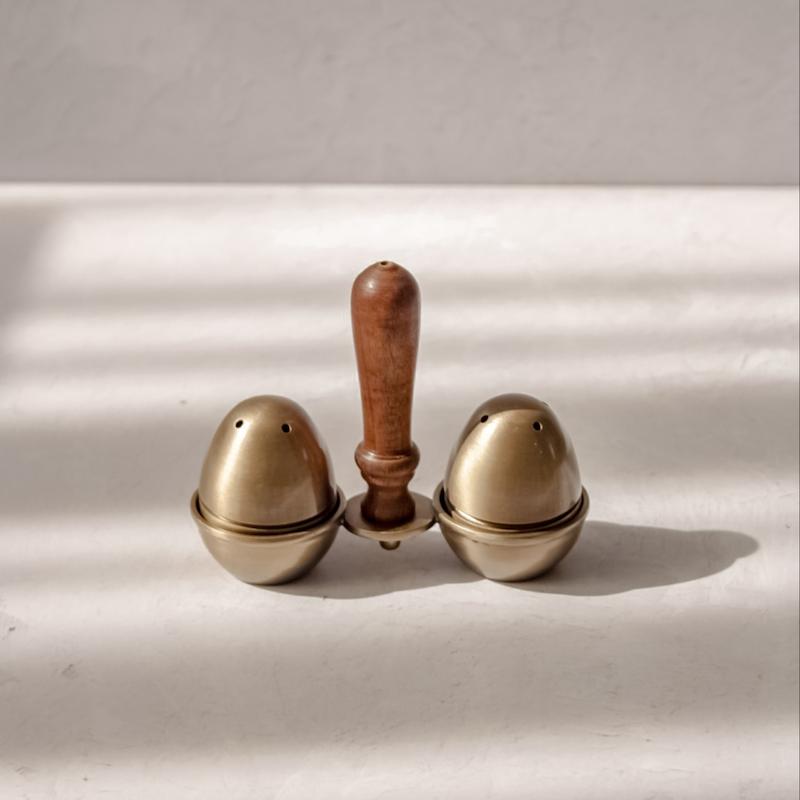 نمک و فلفل پاش برنجی