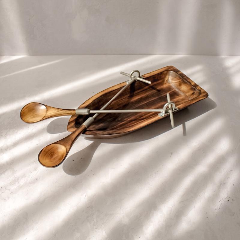 قایق چوب اقاقیا