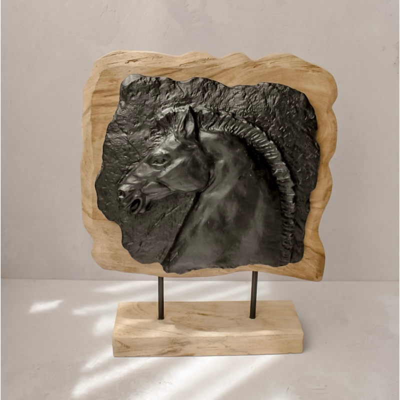 اکسسوری تندیس اسب چوبی