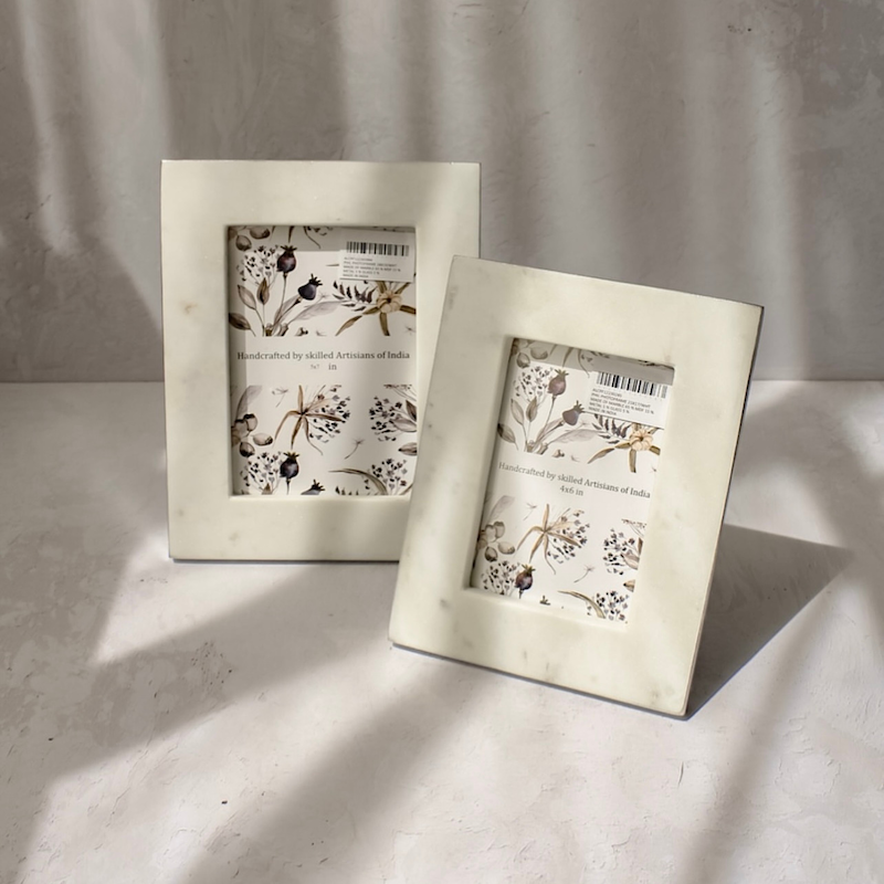 قاب عکس سنگی سفید