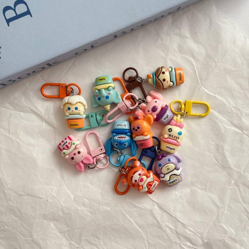 آویز فانتزی کاپ کیک کارتونی