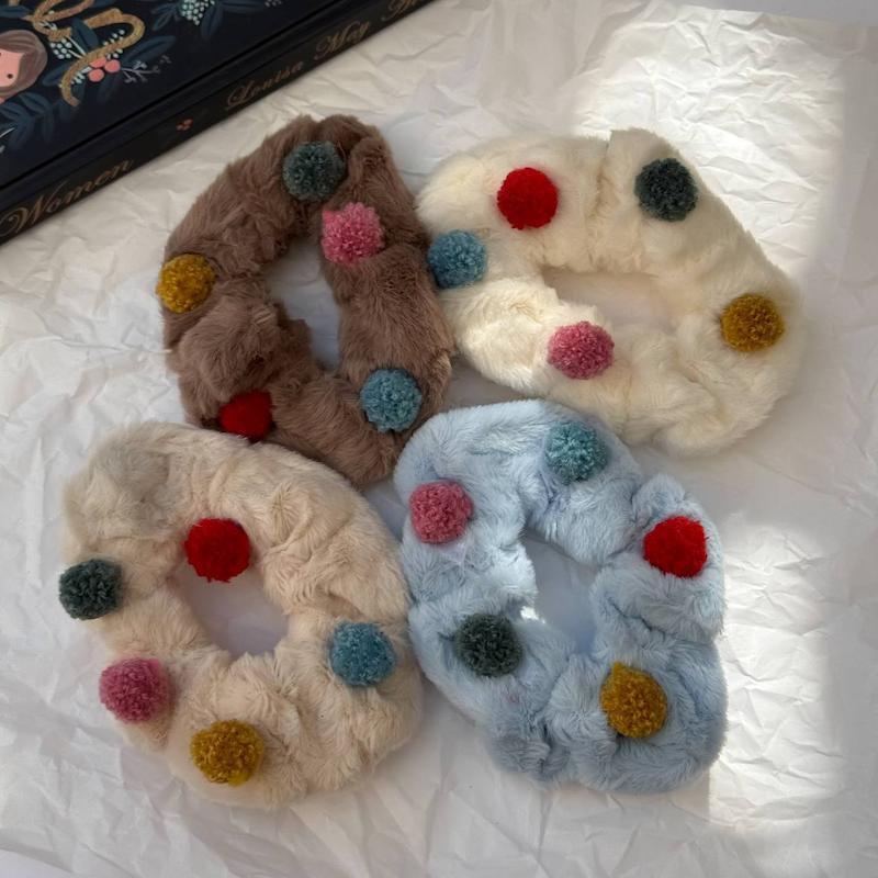 اسکرانچی پولیشی پوم‌پوم