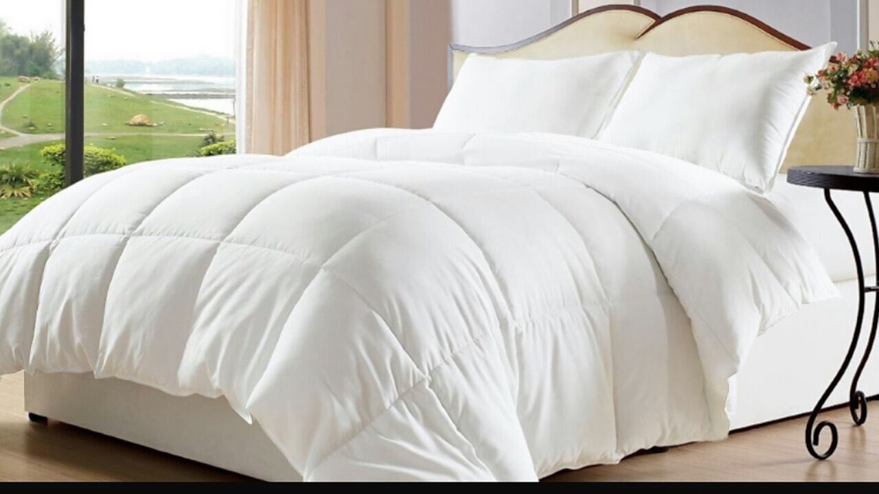 لحاف لایت سفید 