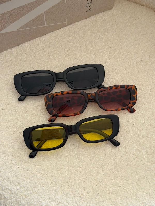 عينک بیلی ایلیش (۴۷۷)