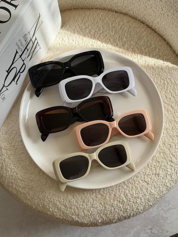 عينک افتابی سلین مستطیلی  (کد۳۶۱)