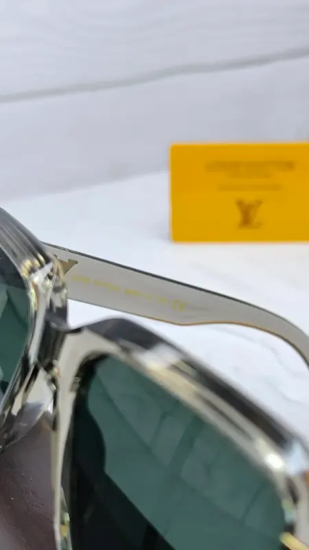 عینک آفتابی لویس ویتون LOUISE VUITTON  2943