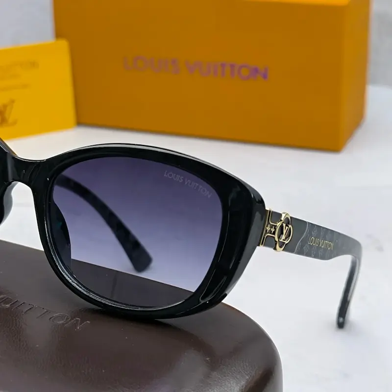 عینک آفتابی لویس ویتون LOUISE VUITTON 2896