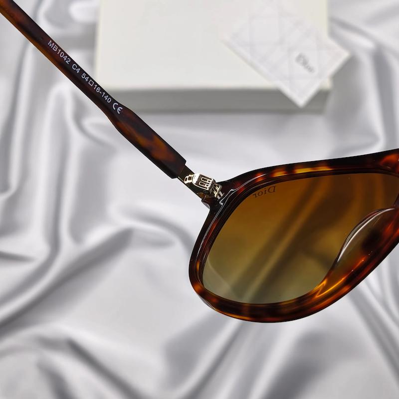  عینک آفتابی اسپورت دیور DIOR 1042 هاوانا (بدون پک )