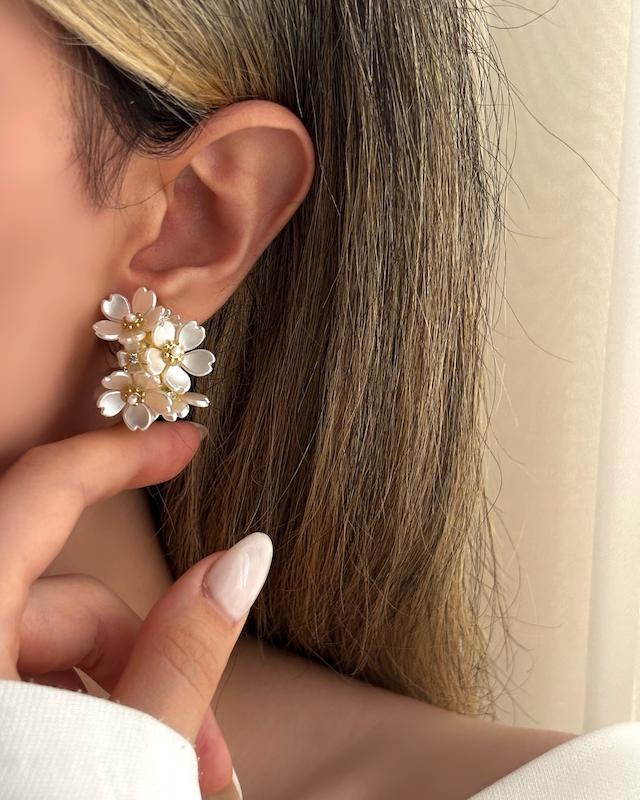 گوشواره گل حلقه ای