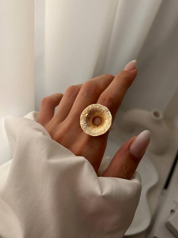 انگشتر دایره شیاردار