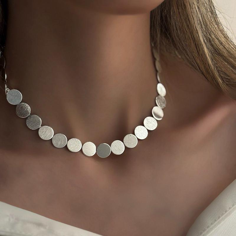 گردنبند سکه ای لونا