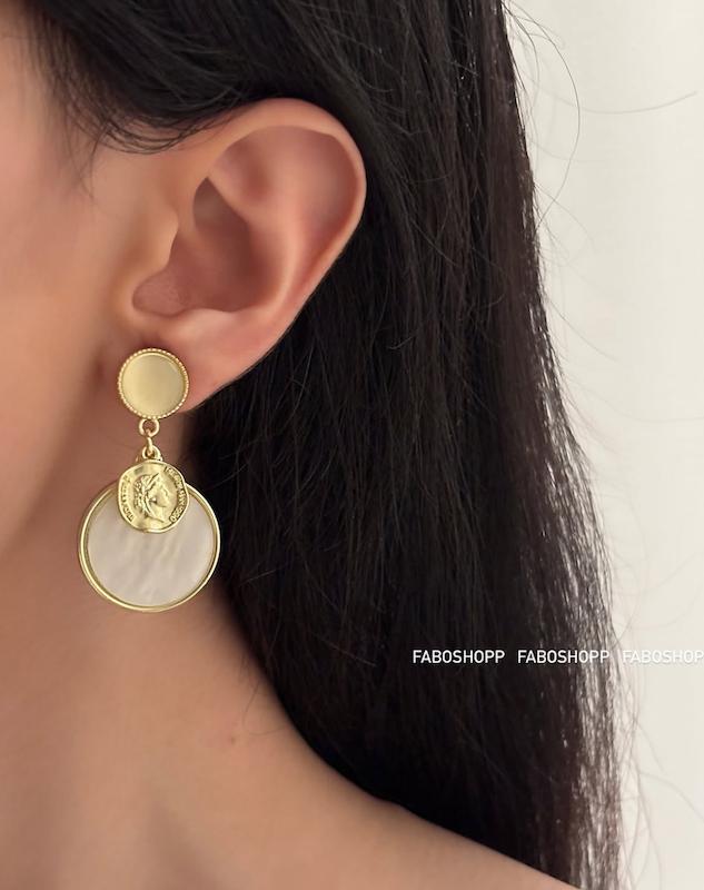 گوشواره صدفی آویز سکه