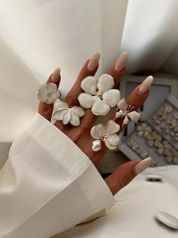 انگشتر میناکاری