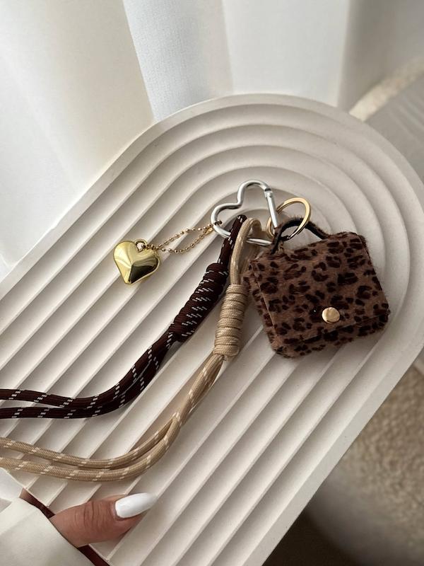 بگ چارم ایرپاد پلنگی