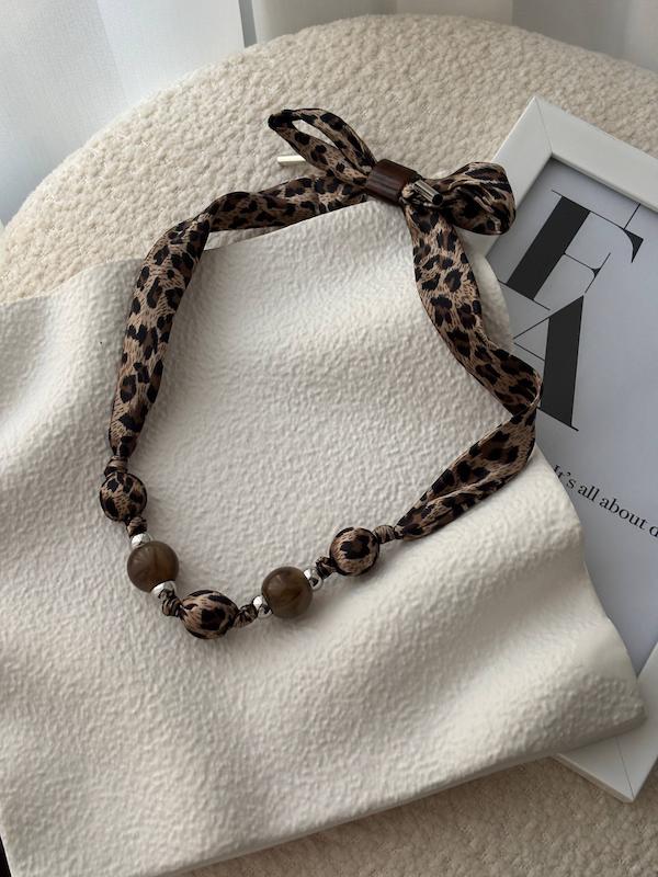 اسکارف گردن پلنگی