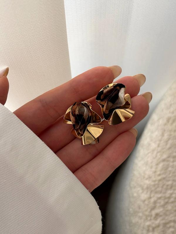 گوشواره پلنگی چروک پارچه ای