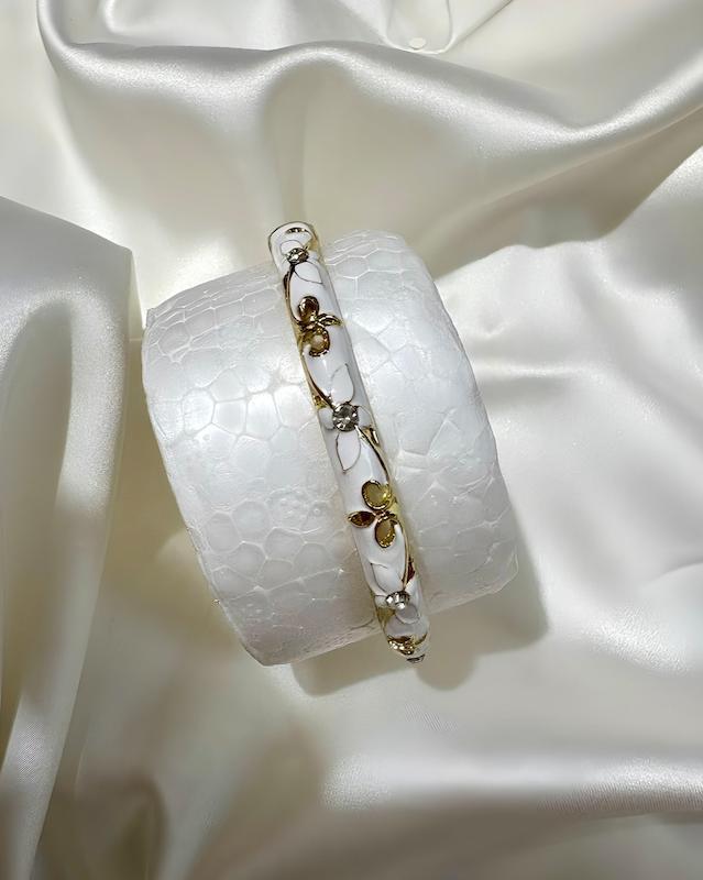 دستبند میناکاری سفید